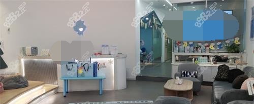 福州海貍家口腔大廳內(nèi)部環(huán)境