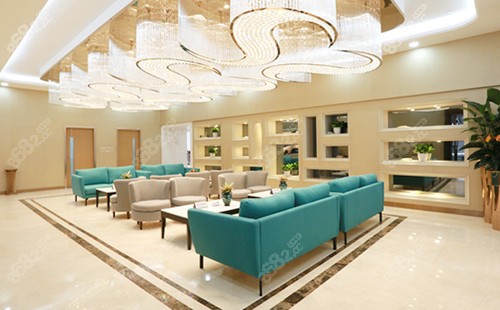 廣州曙光整形大廳環(huán)境圖