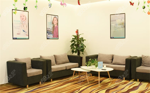 長(zhǎng)春環(huán)球口腔等候區(qū)