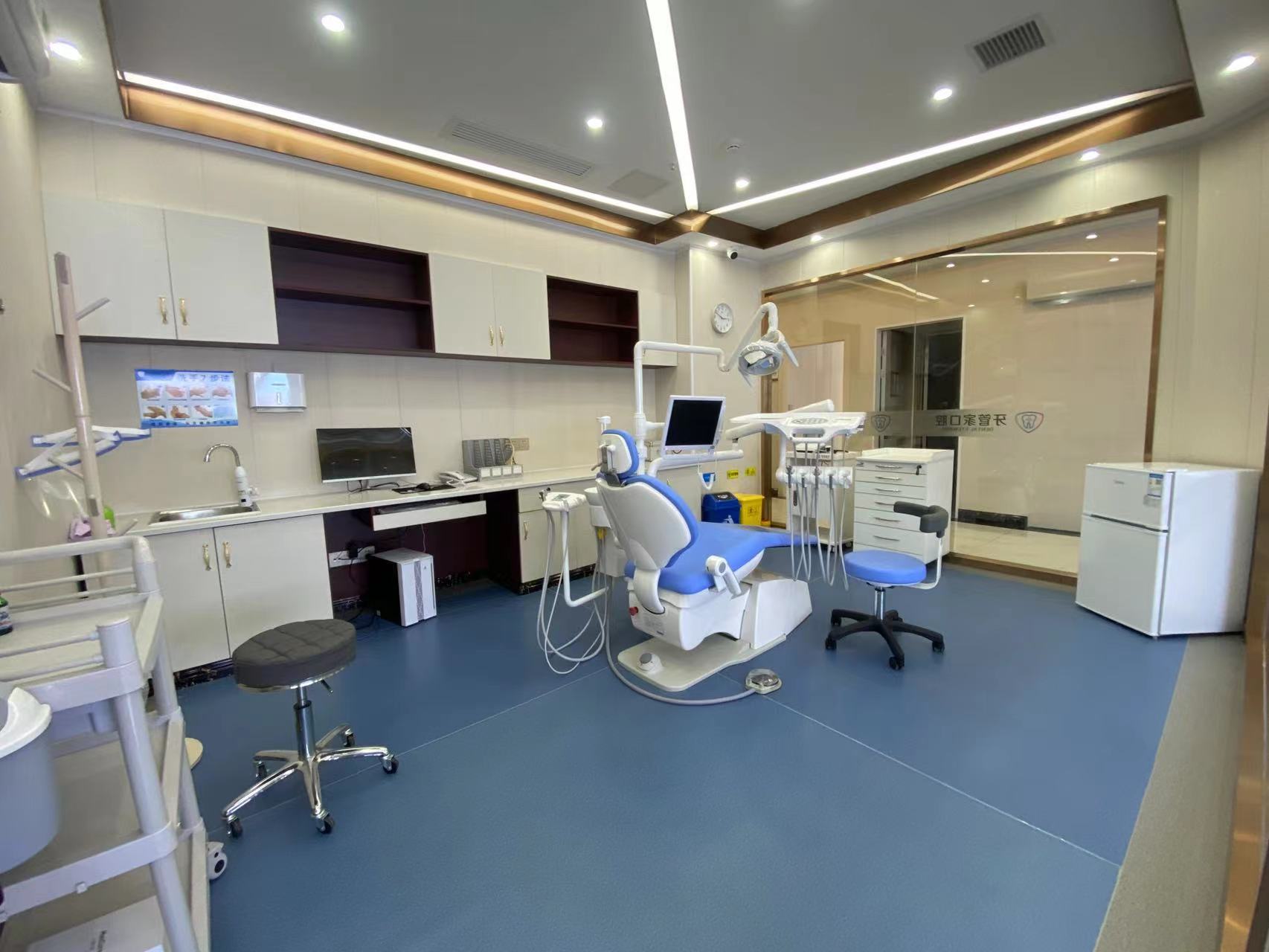 北京維樂口腔連鎖 - 數(shù)字化種植領跑者