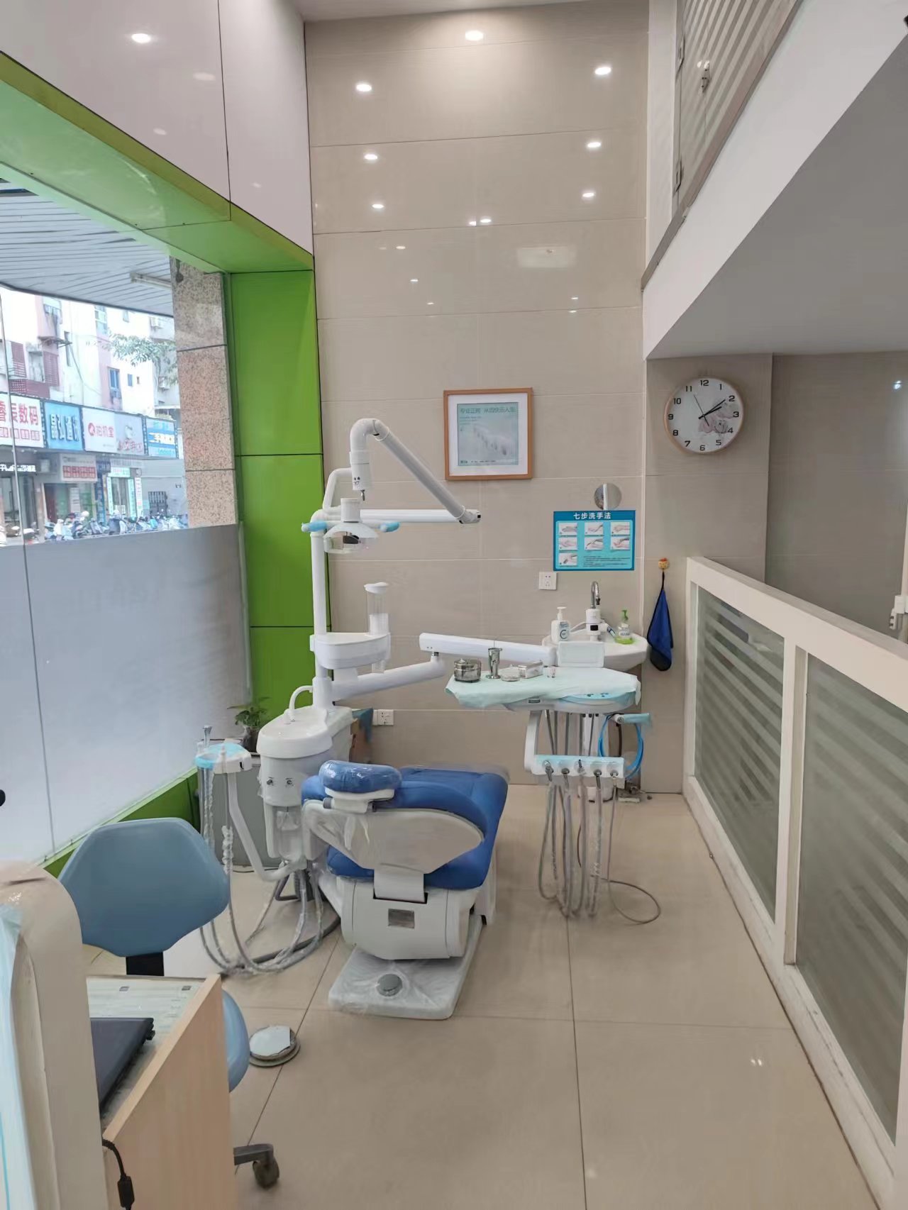 廣州中家醫(yī)家庭醫(yī)生口腔:老牌口碑之選