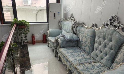 鄭州德韓口腔沙發(fā)區(qū) 鄭州德韓口腔沙發(fā)區(qū)