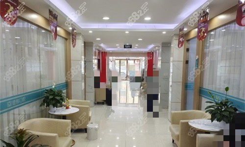 鄭州德韓口腔走廊休息區(qū) 鄭州德韓口腔走廊休息區(qū)