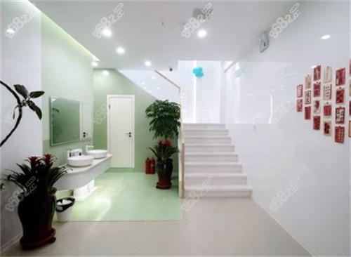 鄭州青松口腔醫(yī)院內部