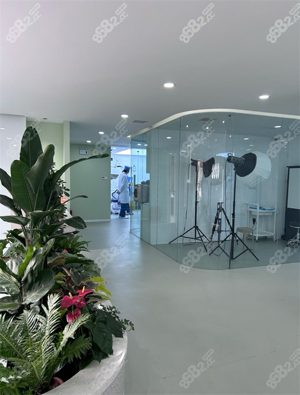 鄭州青松口腔環(huán)境展示圖