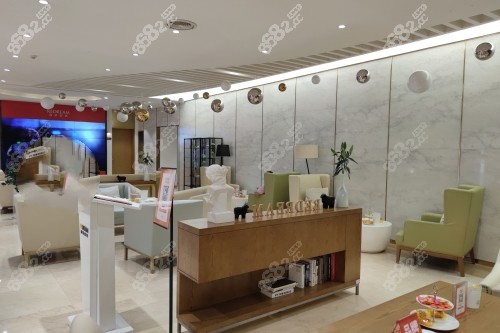 寧波薇琳醫(yī)療美容醫(yī)院是正規(guī)醫(yī)院嗎？資質認證+醫(yī)師團隊+設備配置全解析