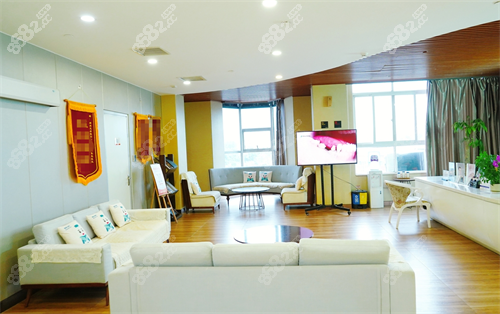 鄭州天后口腔接待區(qū) 鄭州天后口腔接待區(qū)