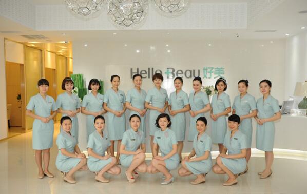 真實實例：從疤痕種植到發(fā)際線重塑