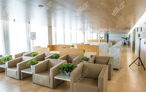 烏魯木齊美尼康休息區(qū)