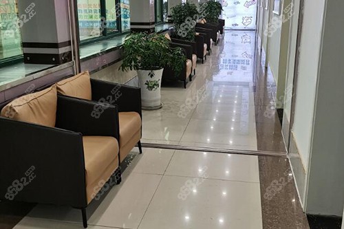 臨沂新益民眼科醫(yī)院院內(nèi)環(huán)境