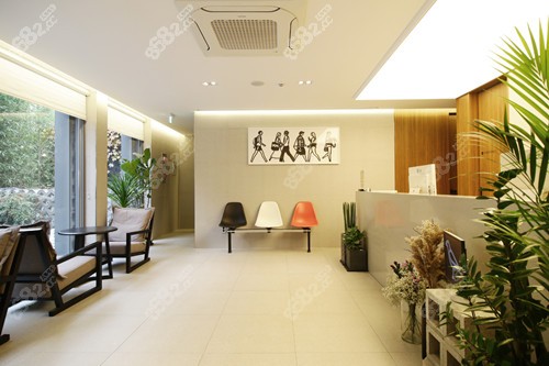 韓國(guó)童顏中心整形大廳環(huán)境