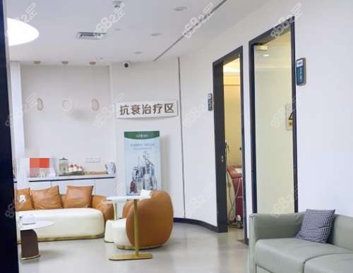 重慶軍科整形美容醫(yī)院等候區(qū)