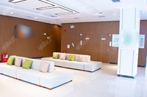 珠海?，斄猪槼毖劭普?guī)不？醫(yī)院資質(zhì)正規(guī)|收費合理透明|技術(shù)嫻熟|口碑良