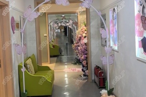 鞍山齊敏美容醫(yī)院走廊