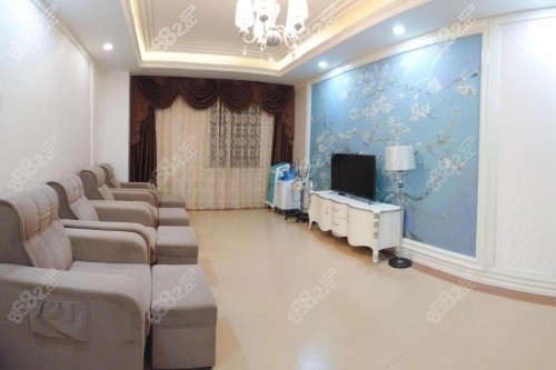 重慶軍科整形醫(yī)院休息室