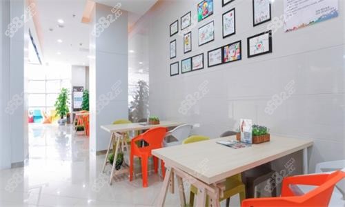 廣州瑞華口腔內(nèi)部環(huán)境圖