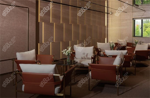 上海華美醫(yī)療美容等待區(qū)