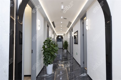 重慶軍科整形美容醫(yī)院走廊環(huán)境