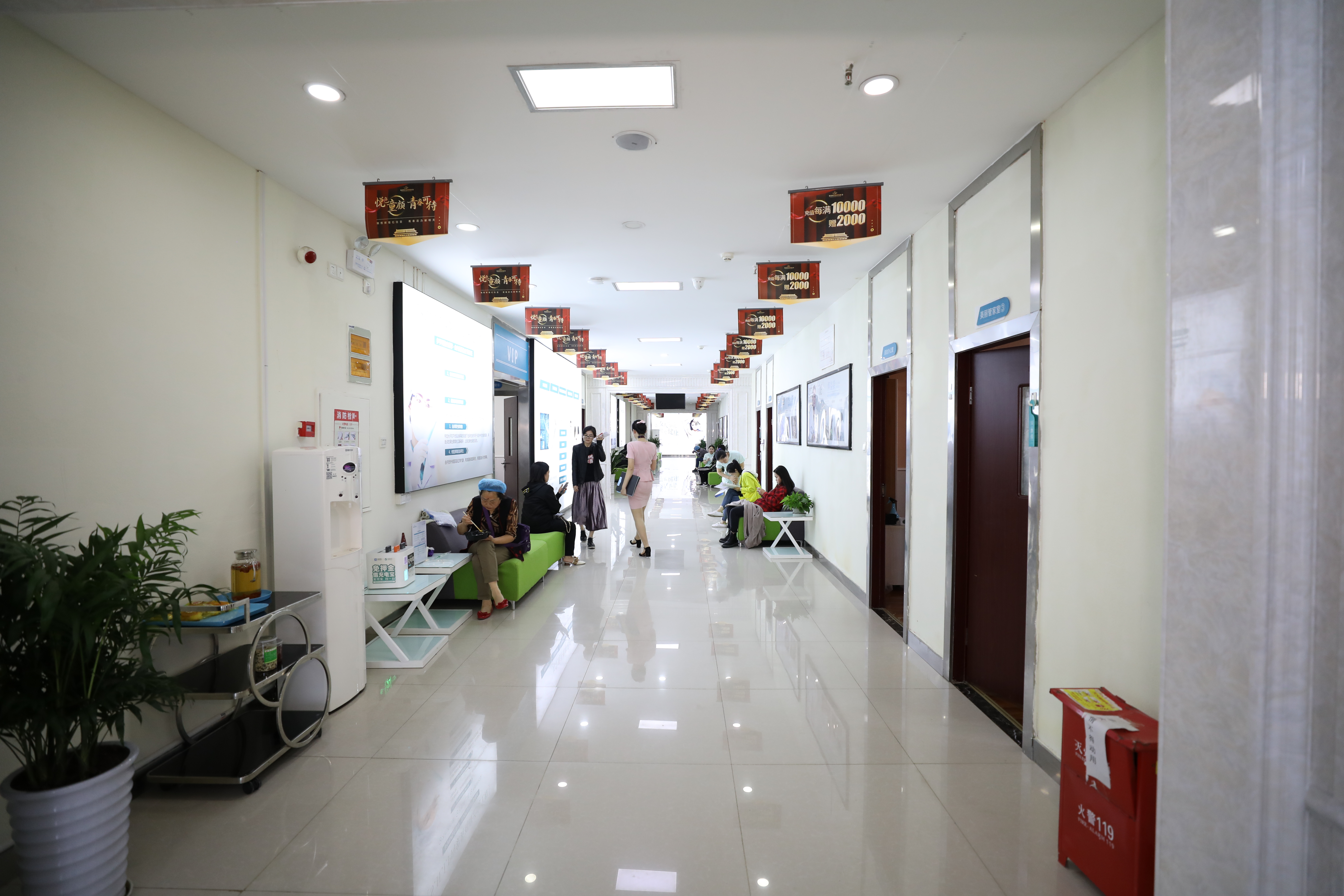 六、華 西口腔醫(yī)院醫(yī)生推薦m.sorencai.cn