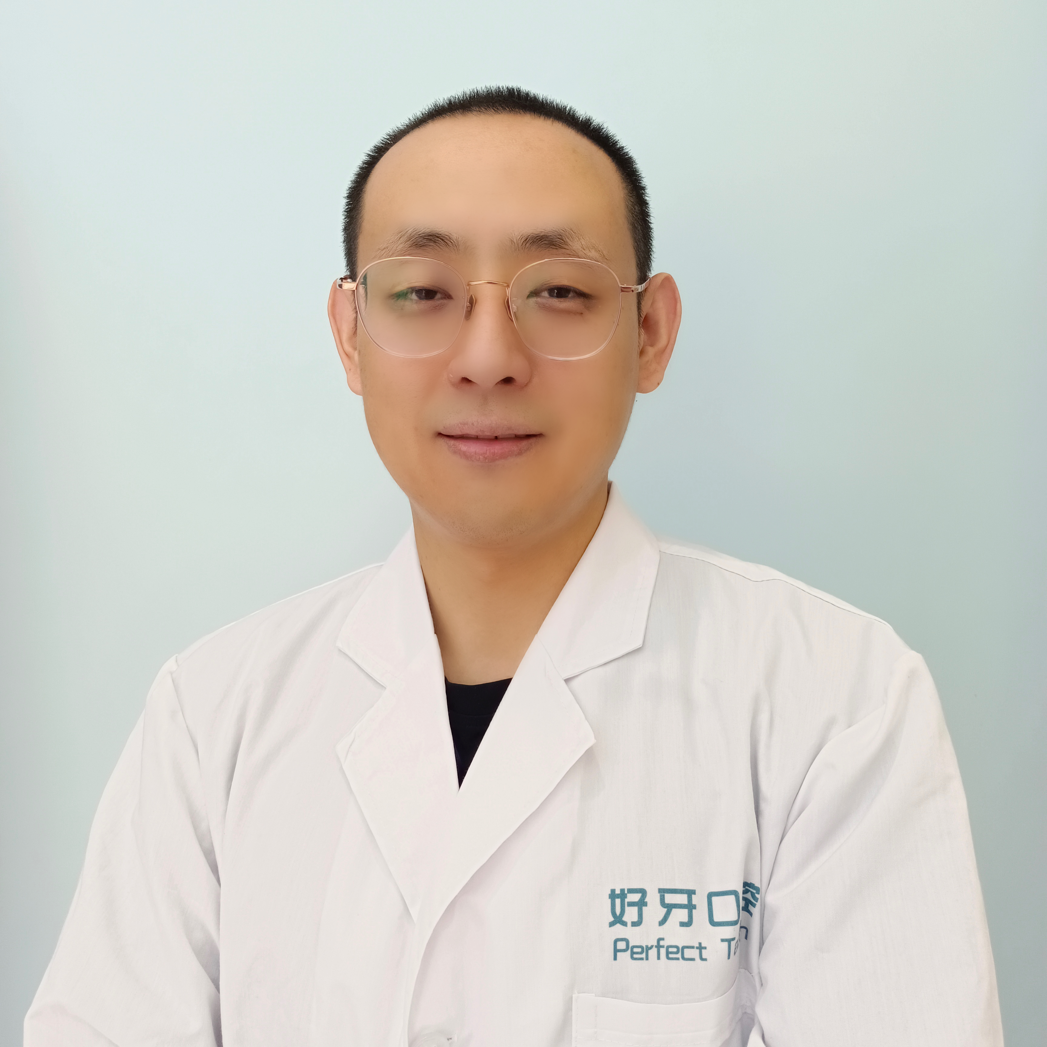 淮安諾貝爾口腔醫(yī)院 - 國內(nèi)外標(biāo)準(zhǔn)的種植牙服務(wù)