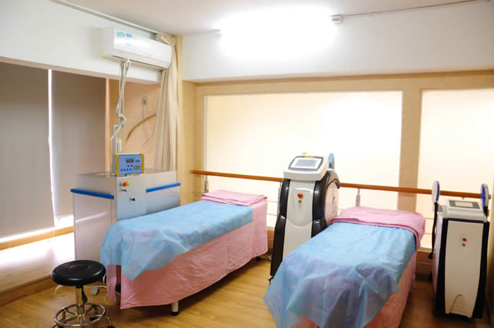 上饒江洲醫(yī)院整形美容科：綜合醫(yī)院特色科室