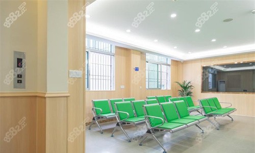 梅州愛明眼科休息區(qū)