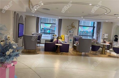 貴陽(yáng)華美紫馨整形大廳照片