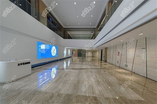 深圳友華普惠眼科醫(yī)院大廳 深圳友華普惠眼科醫(yī)院大廳