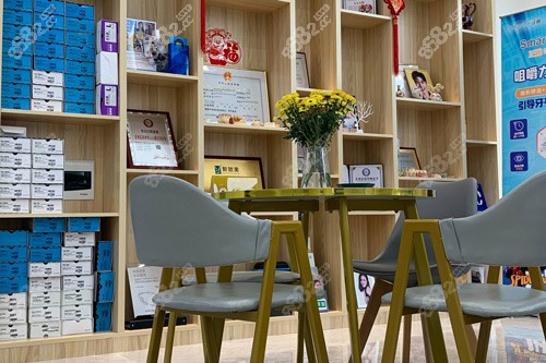 清遠麥迪口腔環(huán)境圖 清遠麥迪口腔環(huán)境圖