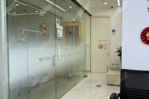 北京拜博口腔(大悅城店)室內(nèi)宣傳 北京拜博口腔(大悅城店)室內(nèi)宣傳