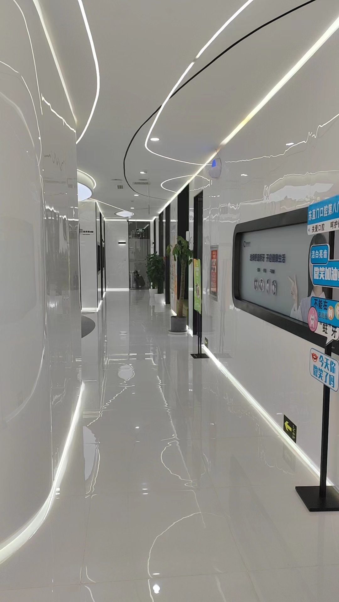 遂昌牙科醫(yī)院電話多少？0578-818****（聯(lián)系在線客服獲取完整電話）可轉(zhuǎn)接科室，精細(xì)就醫(yī)