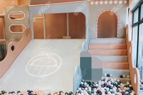 北京整齊娃娃口腔兒童治療區(qū) 北京整齊娃娃口腔兒童治療區(qū)