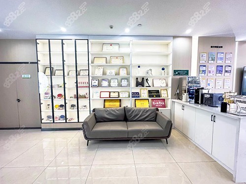 江蘇泰州姜堰嘉仁口腔休息區(qū) 江蘇泰州姜堰嘉仁口腔休息區(qū)