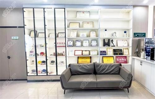 泰州姜堰嘉仁口腔等候區(qū) 泰州姜堰嘉仁口腔等候區(qū)