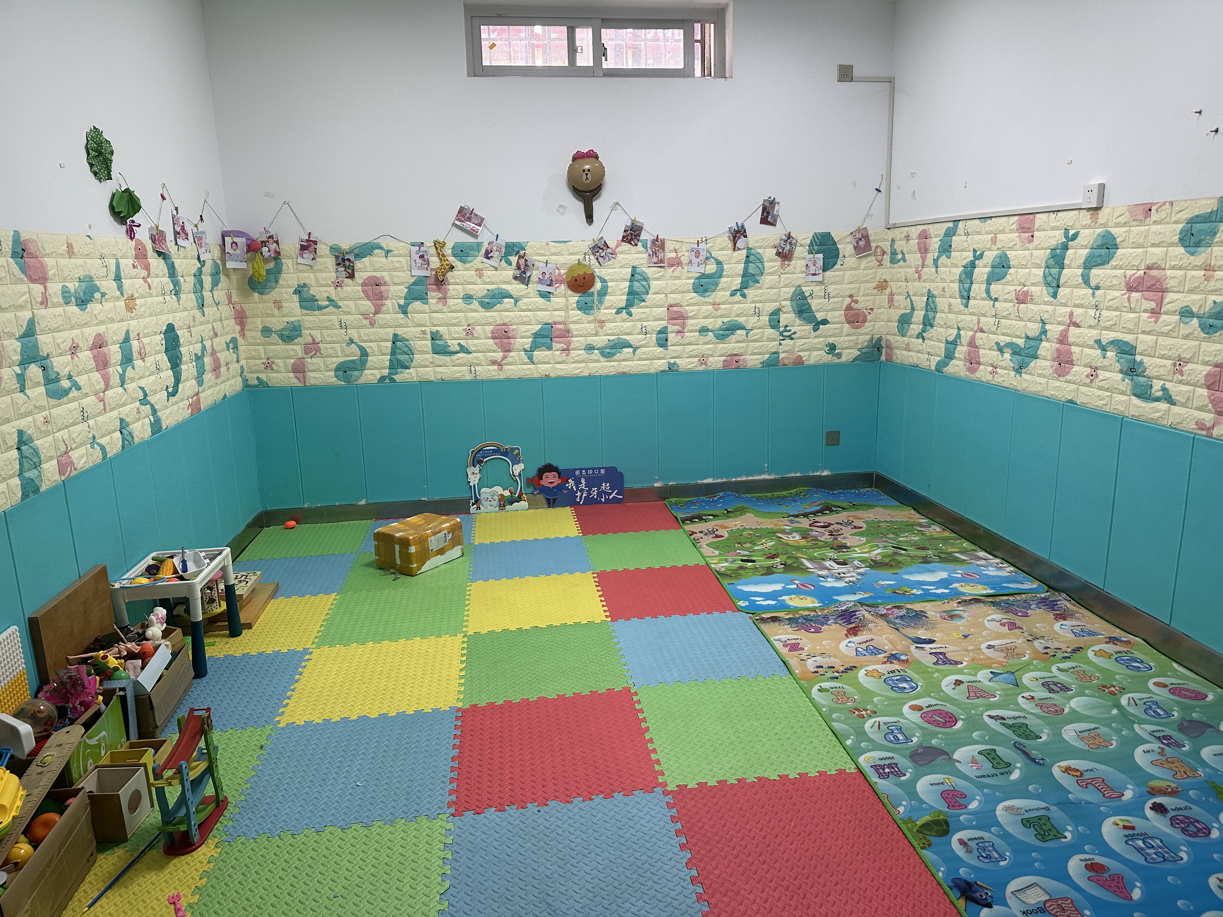 酒泉諾貝爾口腔醫(yī)院的醫(yī)師團(tuán)隊