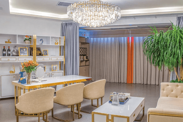 2026上海眼睛黃斑手術(shù)價(jià)格大揭秘，抗VEGF注射單次3000起+微創(chuàng)手術(shù)2萬(wàn)起