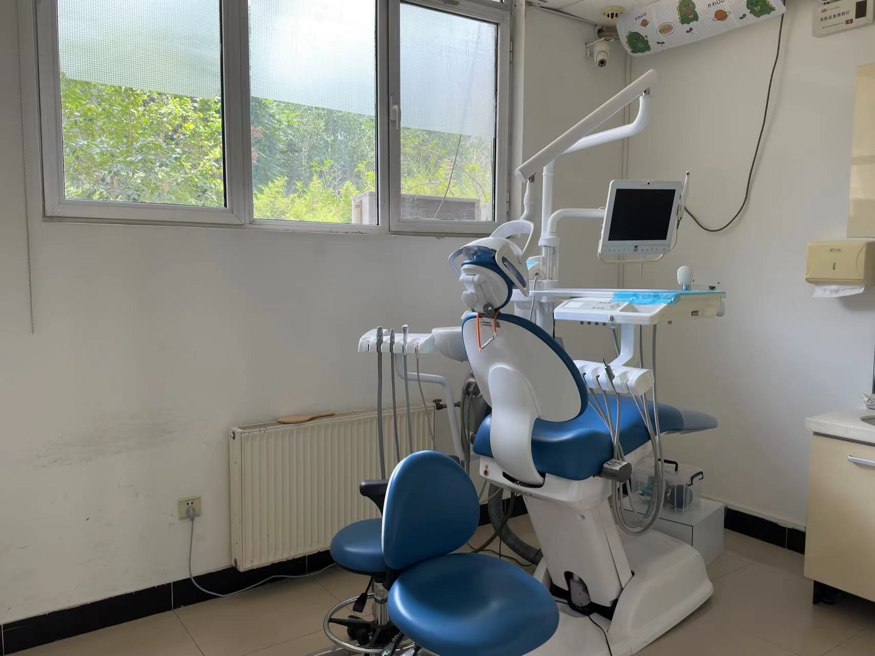 潮州極至口腔的價格優(yōu)勢，看牙性價比極高