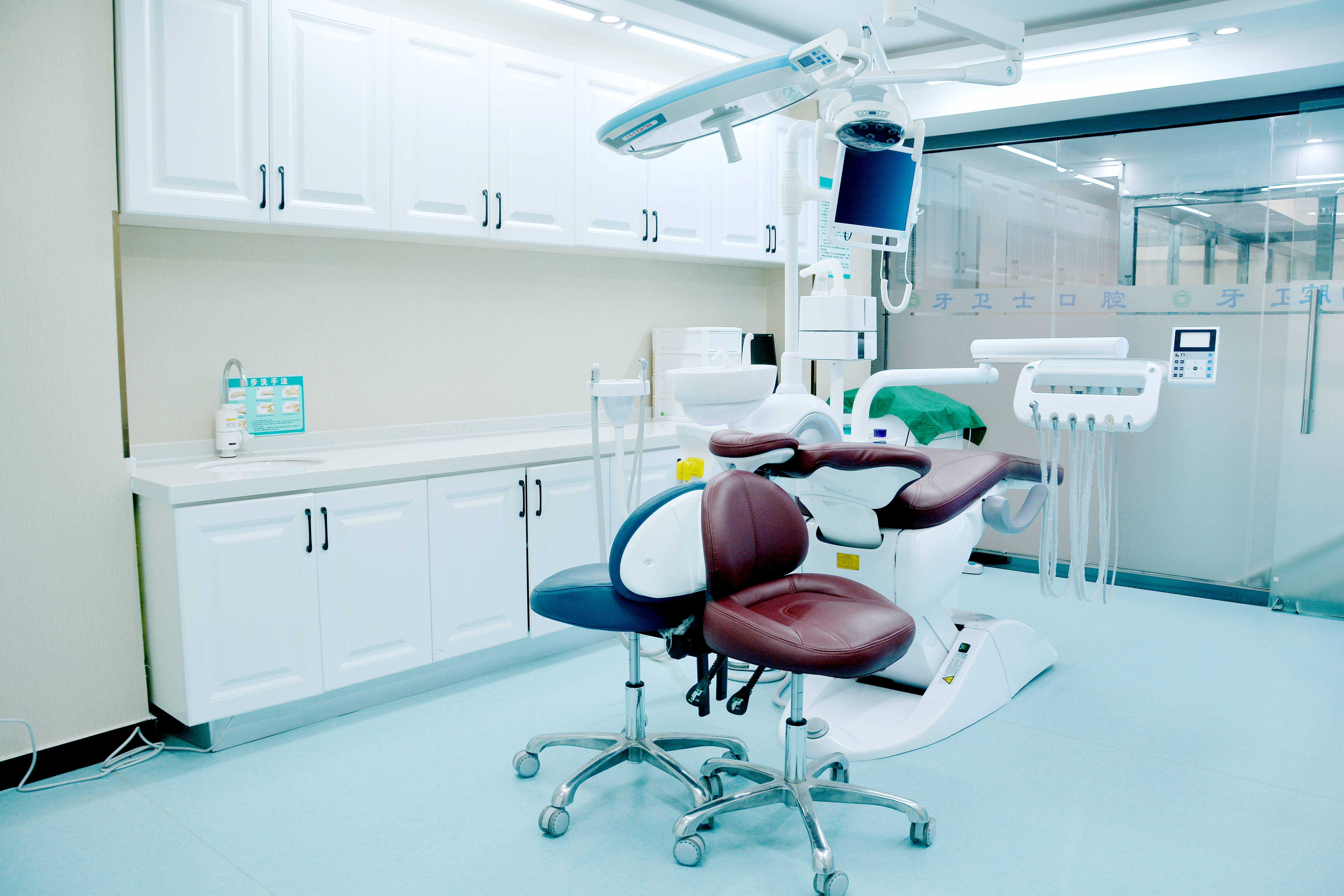 六、酒泉諾貝爾口腔醫(yī)院的收費(fèi)為何能做到透明？