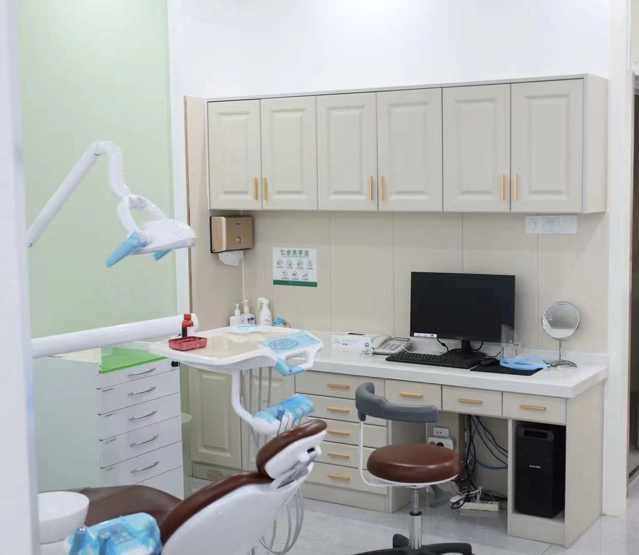 酒泉諾貝爾口腔醫(yī)院公交怎么坐——乘車注意事項大盤點