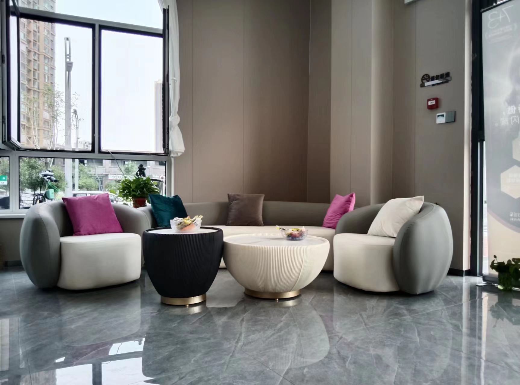 二、醫(yī)生資歷與理念：為什么說吳勇醫(yī)生的背景是技術(shù)的保護？