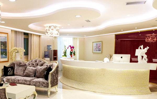 四、李昕宇醫(yī)生手術對比：在三等甲醫(yī)院做的優(yōu)勢與風險