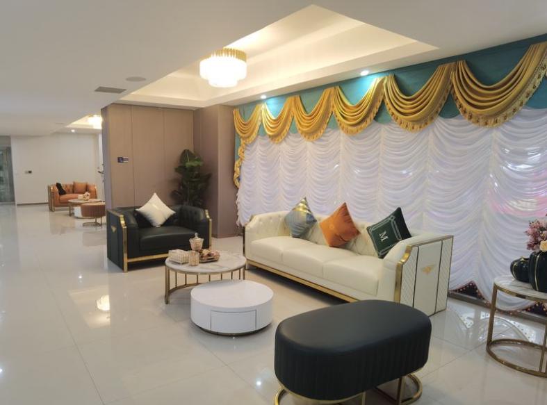 對比上海華美與復(fù)美星整形