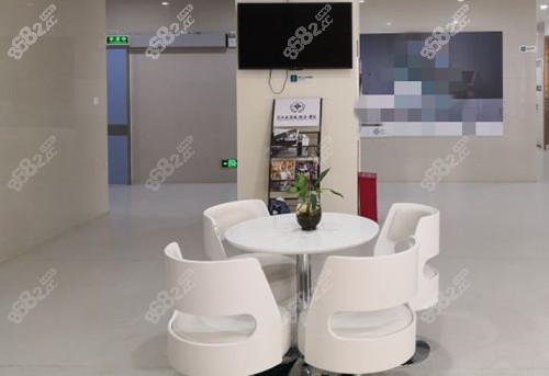 昆明昆大疤痕整形大廳等候區(qū)環(huán)境