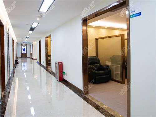 廣州曙光醫(yī)療美容環(huán)境展示圖