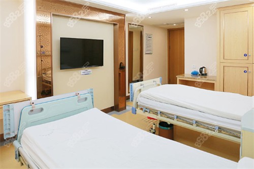 廣州曙光醫(yī)學(xué)美容醫(yī)院雙人病房