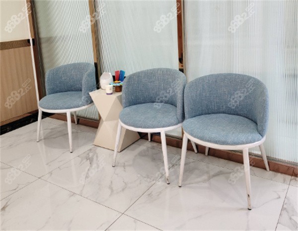 唐山煤醫(yī)尚美醫(yī)療美容休息區(qū)環(huán)境