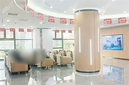 洛陽中諾口腔醫(yī)院大廳休息區(qū) 洛陽中諾口腔醫(yī)院大廳休息區(qū)