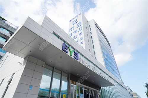 深圳愛爾眼科醫(yī)院總院醫(yī)院門口 深圳愛爾眼科醫(yī)院總院醫(yī)院門口