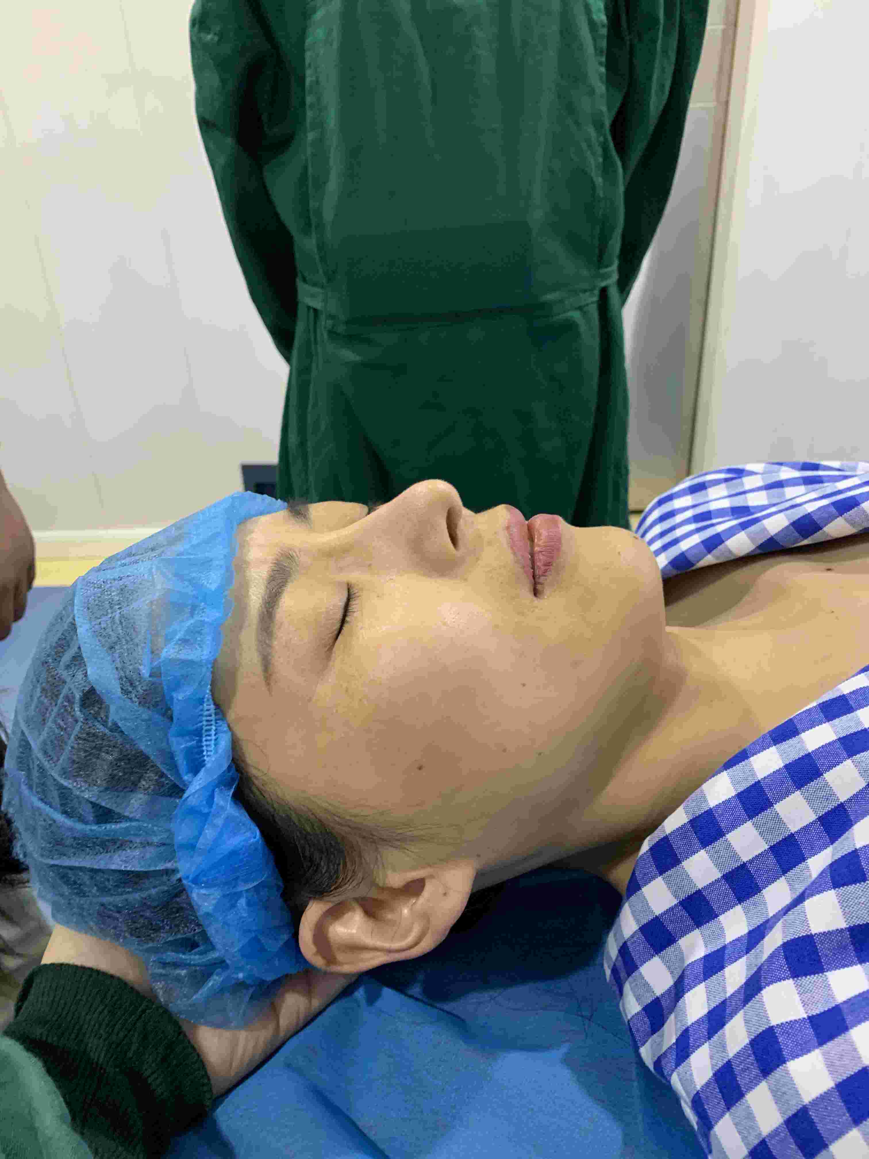 懷化愛爾眼科醫(yī)院本部?？崎T診額外安排