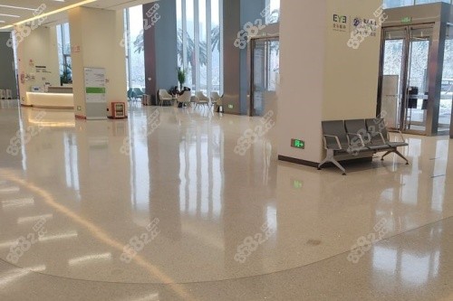 长沙裕湘和爱尔眼科哪个好？从医生阵容、手术设备到2026收费价目表全维度